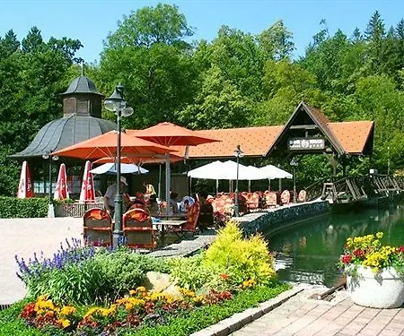 Hotel Alma & Castle Hrib