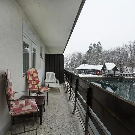Hotel Alma & Castle Hrib 3* بريدفور